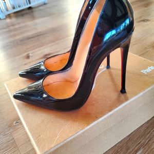 Christian Louboutin So Kate black patent leather heels size 37